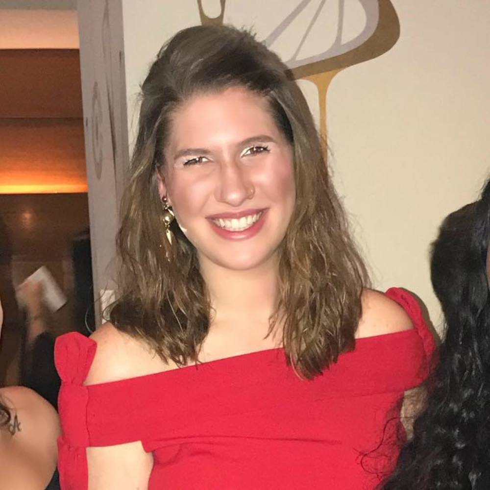 Meet your Posher, Caroline